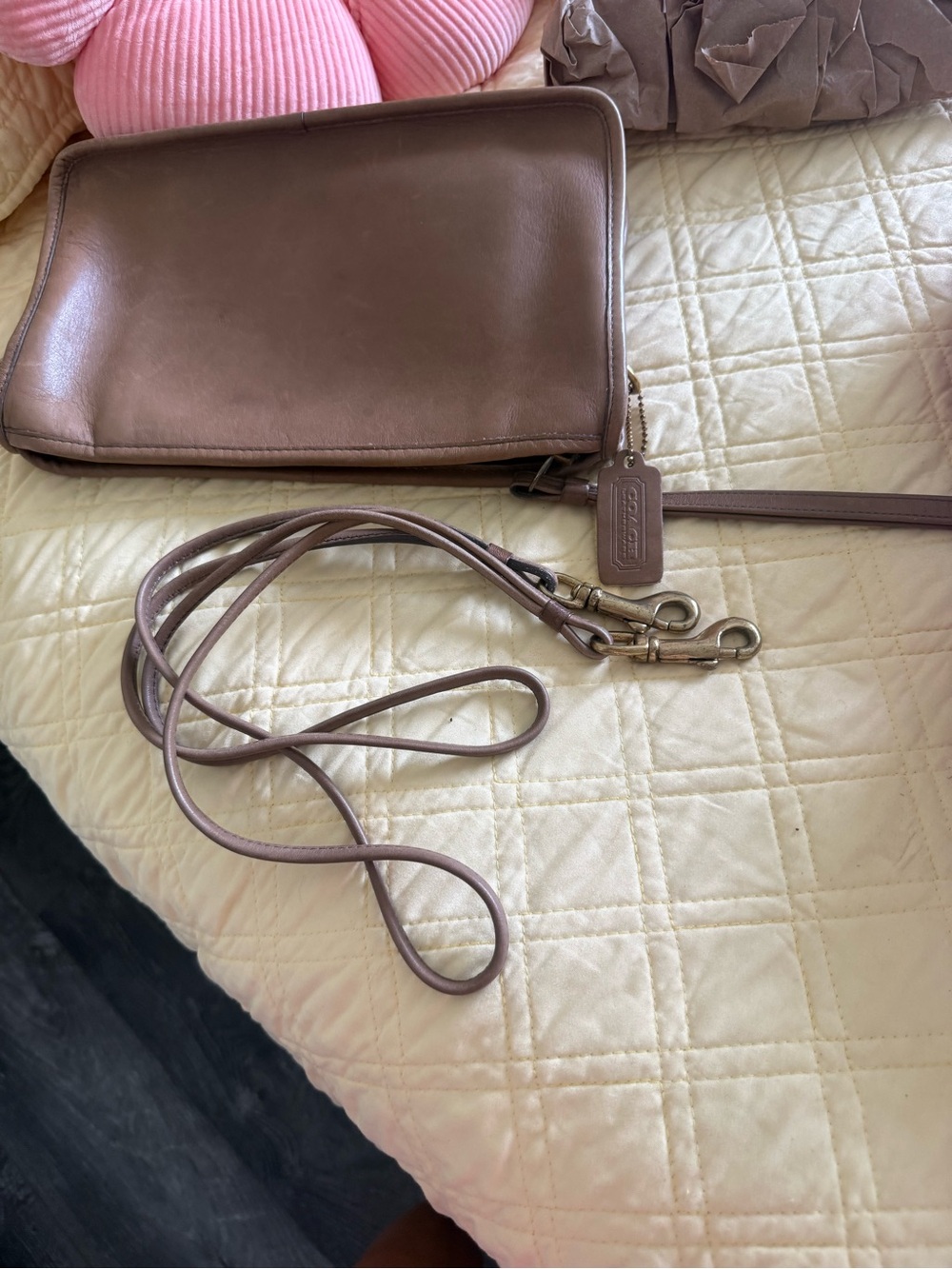 Coach Basic Bag in Putty - Picture 7 of 8